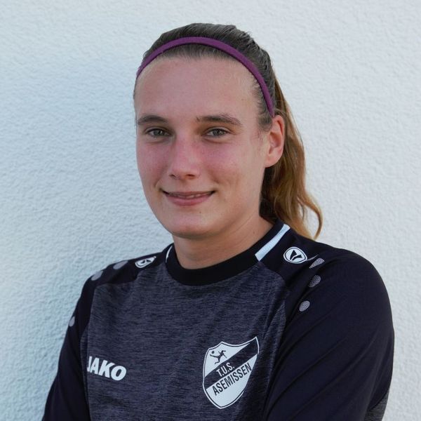 Kira Höwekenmeier
